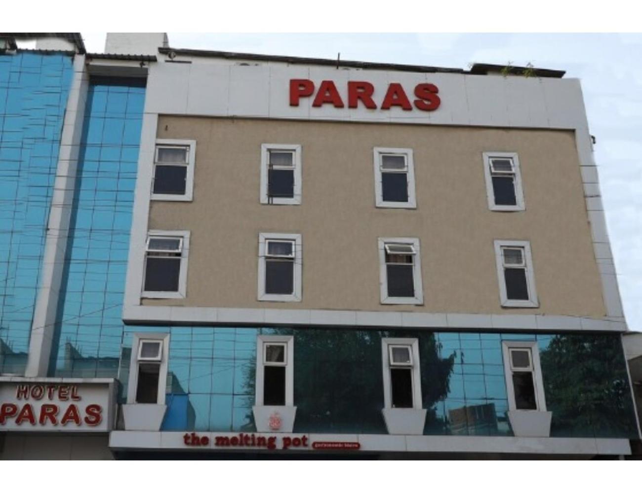 Hotel Paras, 자발푸르 외부 사진